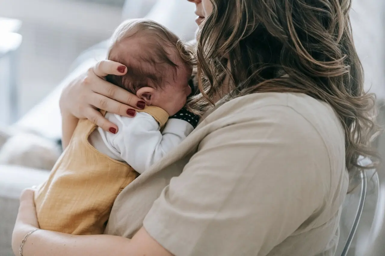Mindfulness Program Cuts Depression Relapse Risk for New Mothers